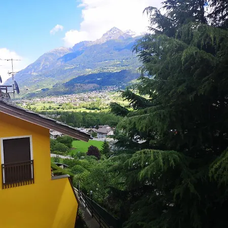 Nel Verde A 3km Da Aosta
